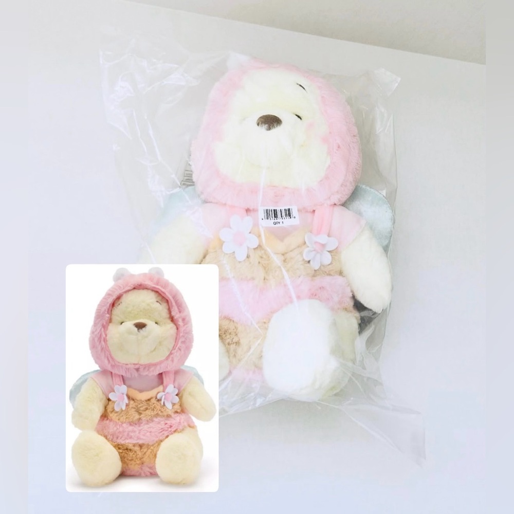 Disney Store Japan Winnie the Pooh Bee Plush